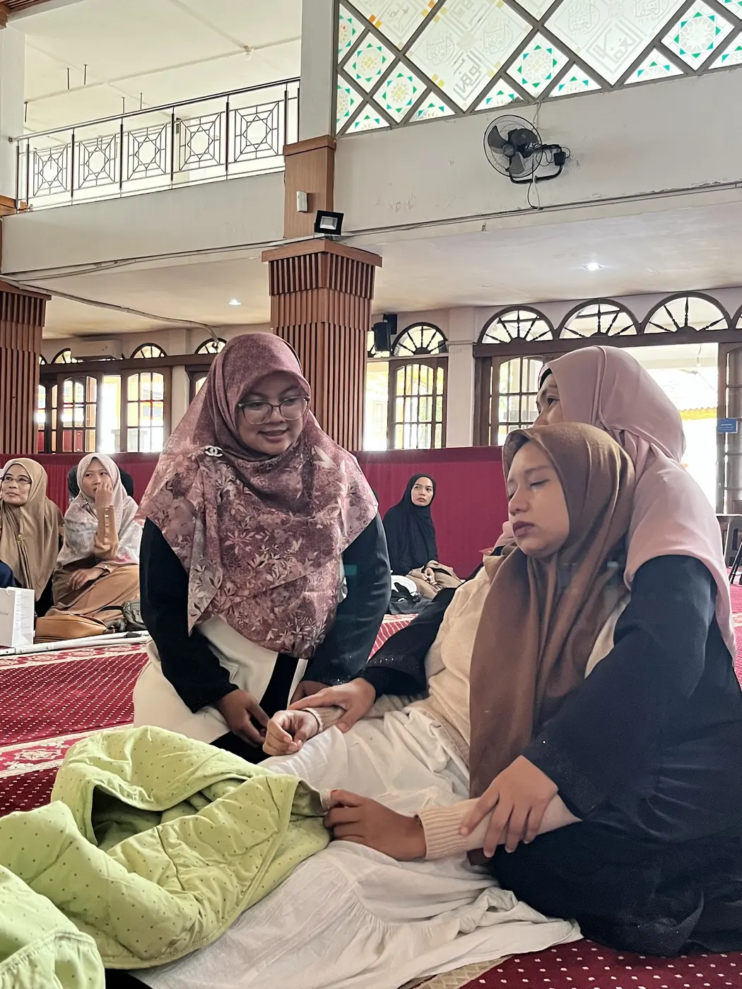 Sesi berbagi dan saling menguatkan